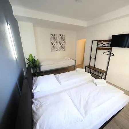 Luxomes: Zentrum Sued 3* 뉘른베르크