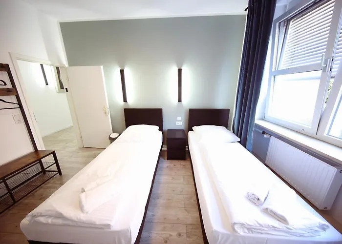 Luxomes: Zentrum Sued 3*