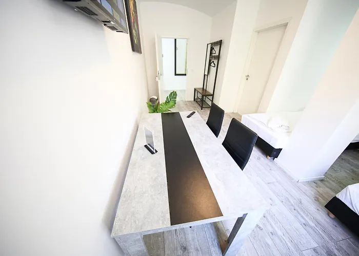 Luxomes: Zentrum Sued