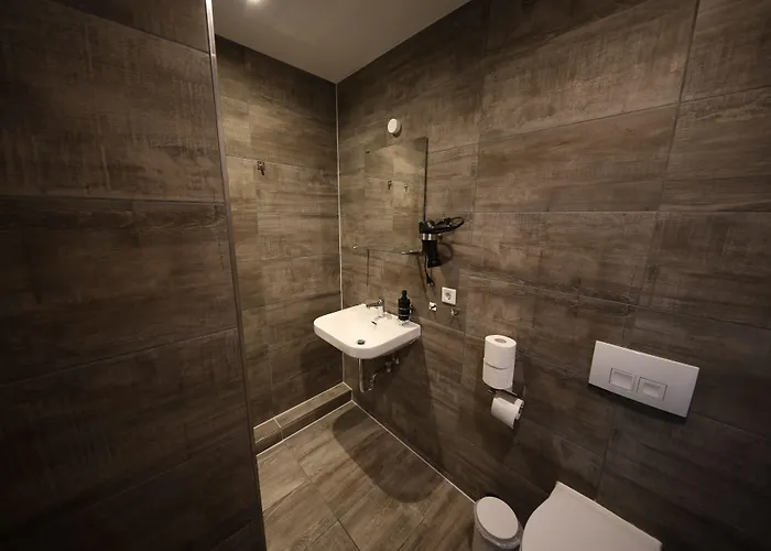 Luxomes: Zentrum Sued 3* Nuremberg