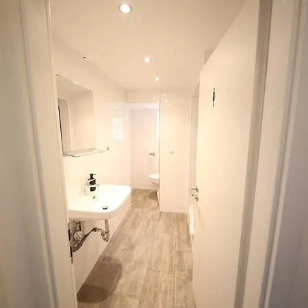 Апарт-отель Luxomes: Zentrum Sued Нюрнберг