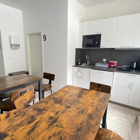 Luxomes: Zentrum Sued 3* Нюрнберг