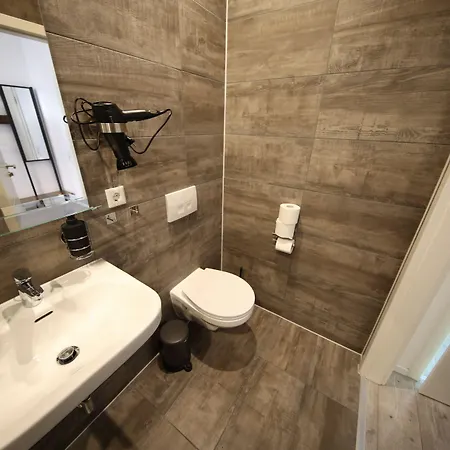 Luxomes: Zentrum Sued