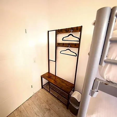 Luxomes: Zentrum Sued Hotel apartamentowy 3*