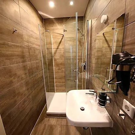 Luxomes: Zentrum Sued Apartmanhotel 3*