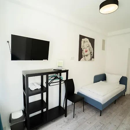 Luxomes: Zentrum Süd 3*