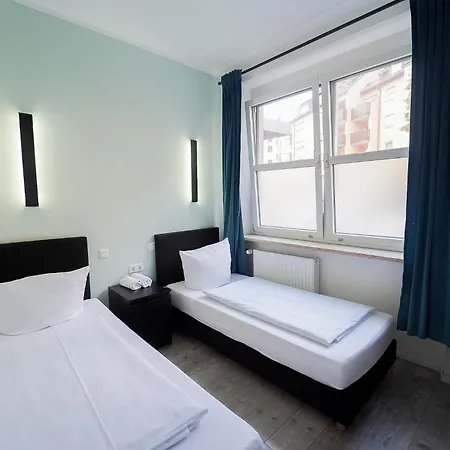Luxomes: Zentrum Süd 3* Nürnberg