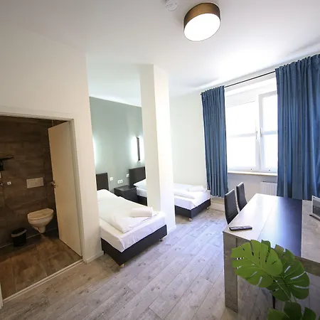 Apart Otel Luxomes: Zentrum Sued Nürnberg
