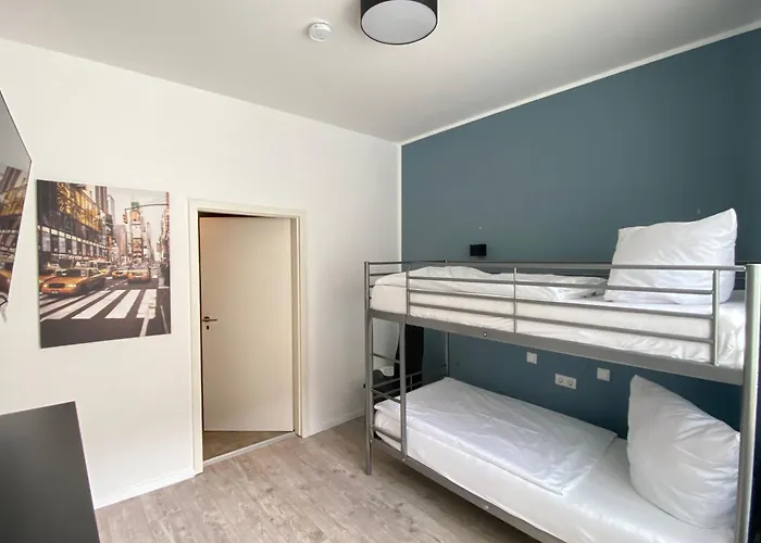 Luxomes: Zentrum Sued 3*